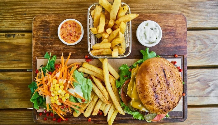 যে খাবারে আর্থ্রাইটিস বাড়ে